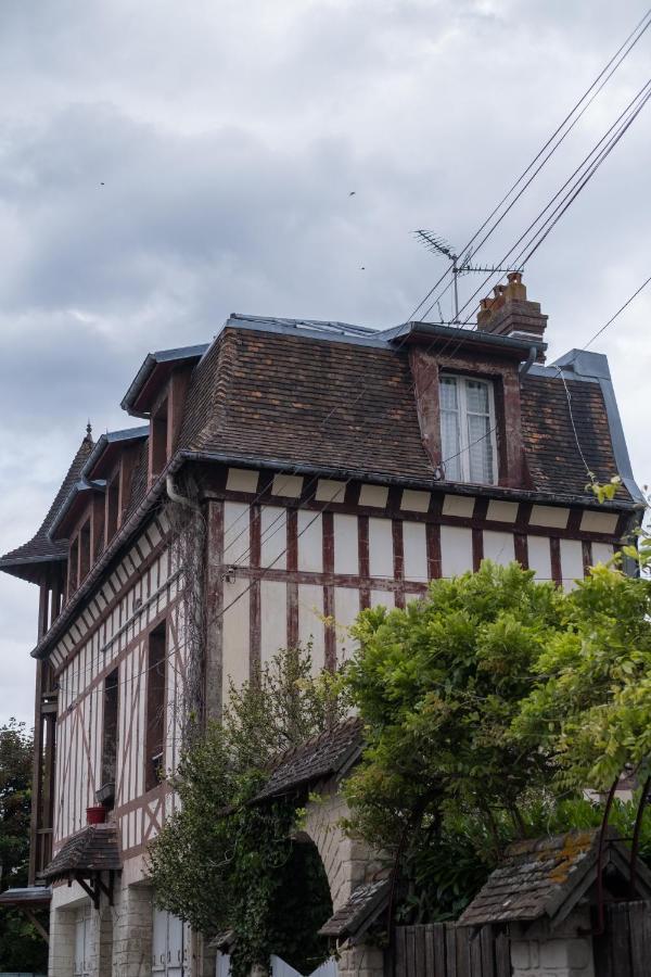 Cabourg Cosy Chic Cabourg Hyper-Centre 4 Pers, 2 Bedrooms , 2 Sdb, Terrasse, Wifi Eksteriør bilde